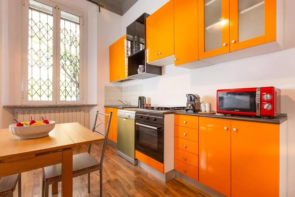 The Wish Apartment - City Life - M1 Station Milano İtalya